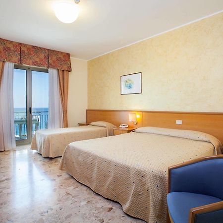 Hotel La Tonnara Amantea Esterno foto